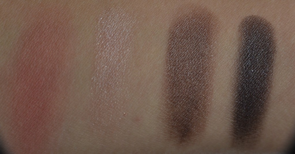Couleur Caramel  Double Je Make-up kit swatches