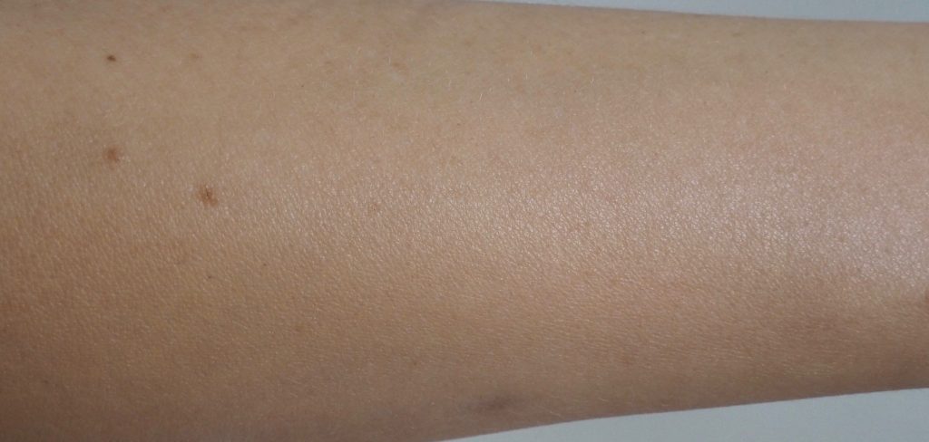swatches mineral Sunscreen SPF 30 - 4